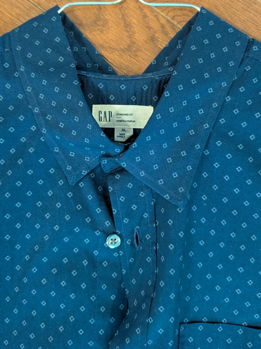 GAP: Men’s Blue Short-Sleeve Patterned Button-Down Shirts (Set of 2) - Picture 5 of 7